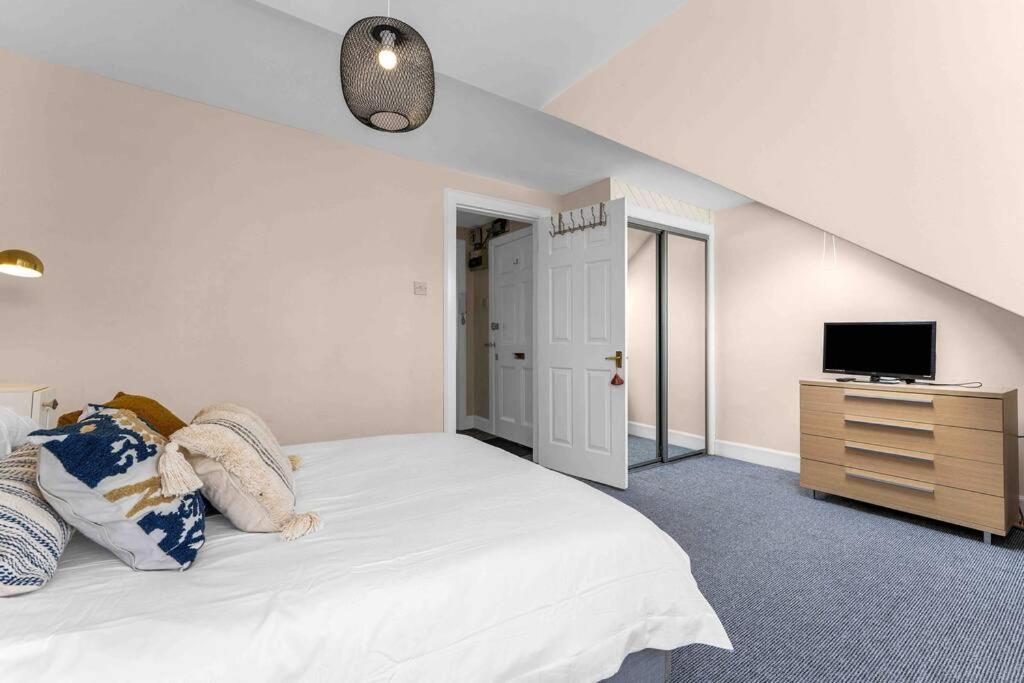 Stylish 1 Bedroom Apartment Edimburgo Exterior foto