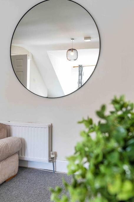 Stylish 1 Bedroom Apartment Edimburgo Exterior foto